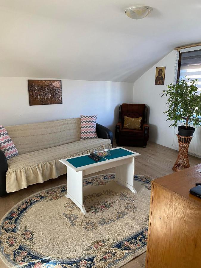 Ferienwohnung Micin Dom Pirot Exterior foto