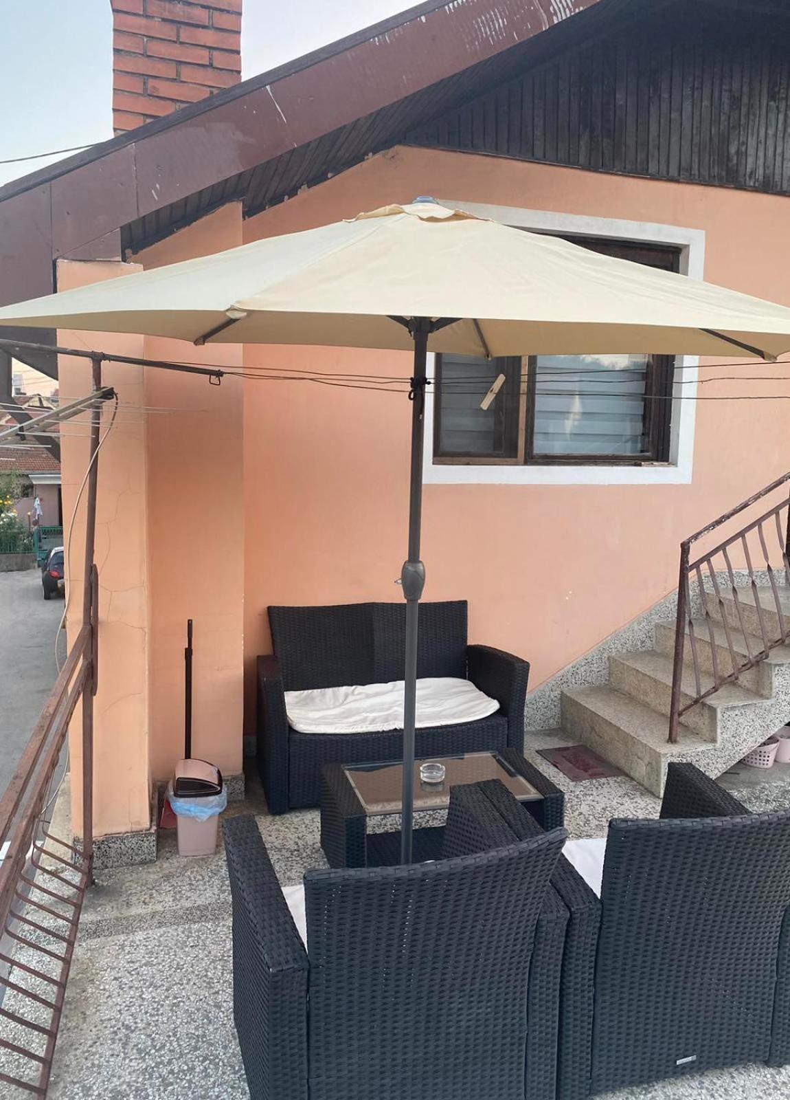 Ferienwohnung Micin Dom Pirot Exterior foto